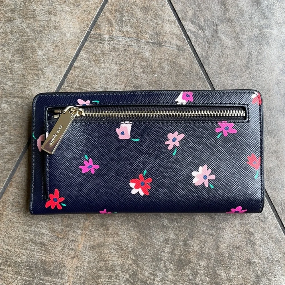 Kate Spade staci large slim bifold wallet - Picture 3 of 5
